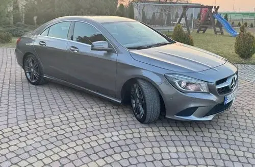 MERCEDES-BENZ CLA 