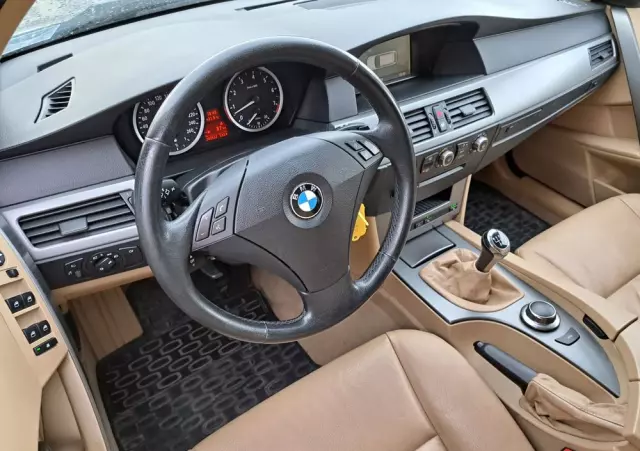 BMW Seria 5 530i