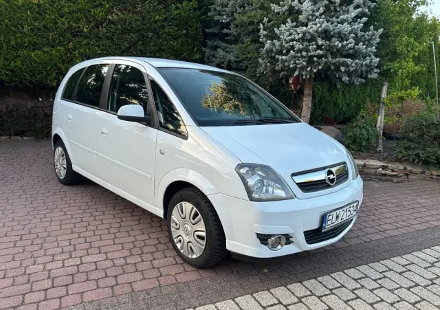 OPEL Meriva 