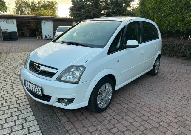 OPEL Meriva 