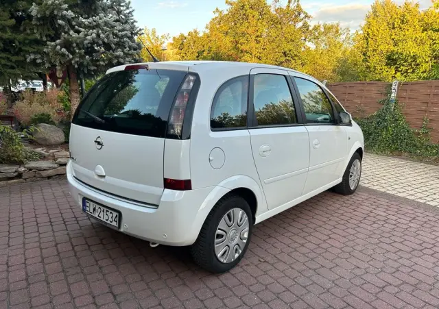 OPEL Meriva 