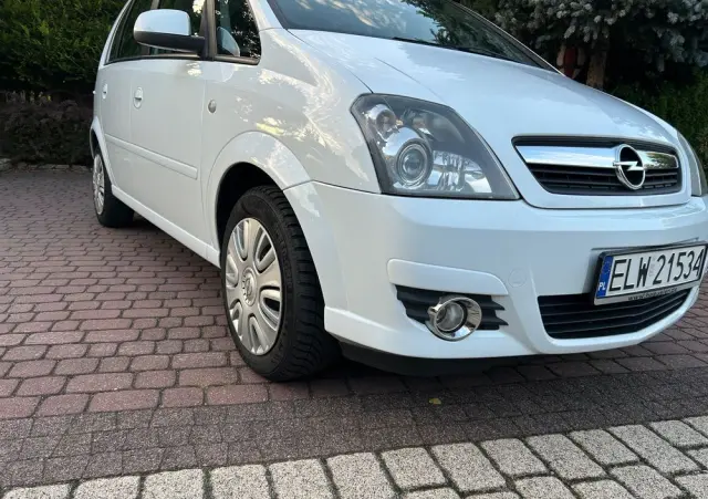 OPEL Meriva 