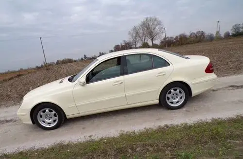 MERCEDES-BENZ Klasa E 