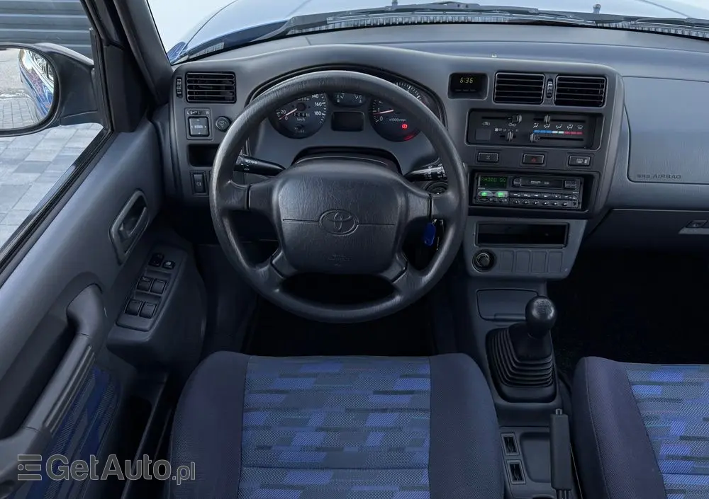 TOYOTA RAV4 2.0