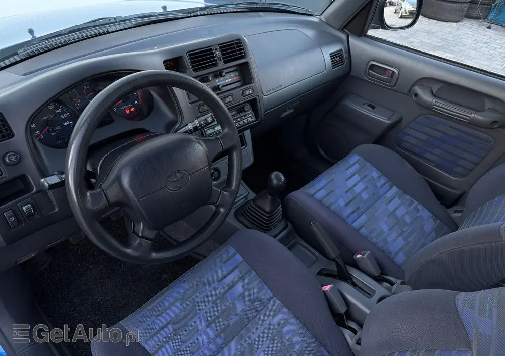 TOYOTA RAV4 2.0