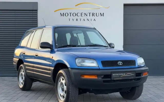 TOYOTA RAV4 2.0