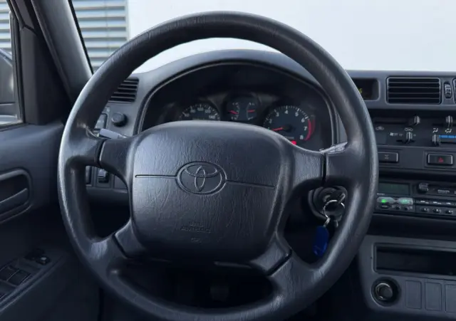 TOYOTA RAV4 2.0