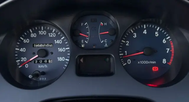 TOYOTA RAV4 2.0