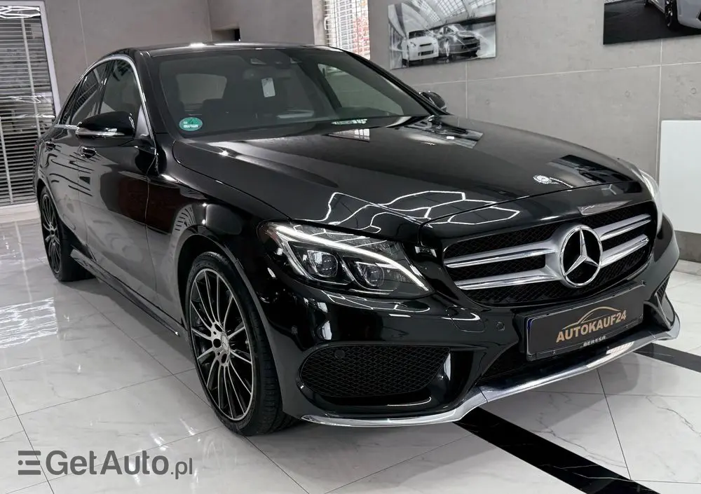 MERCEDES-BENZ Klasa C 200 T 7G-TRONIC AMG Line