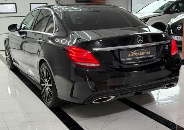 MERCEDES-BENZ Klasa C 200 T 7G-TRONIC AMG Line