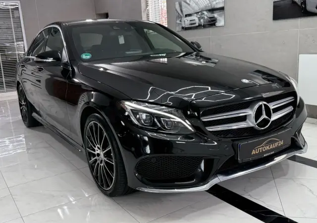 MERCEDES-BENZ Klasa C 200 T 7G-TRONIC AMG Line