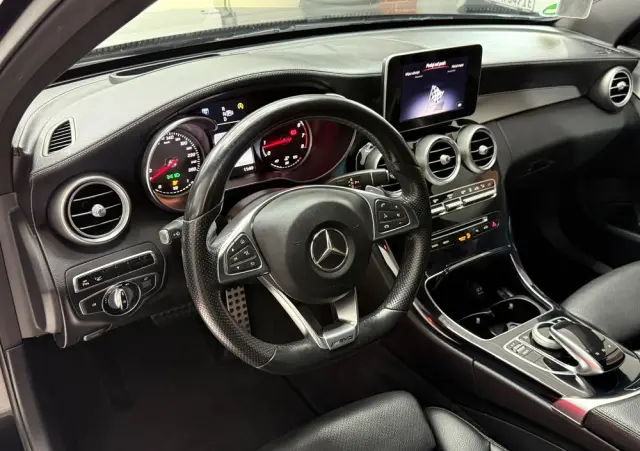 MERCEDES-BENZ Klasa C 200 T 7G-TRONIC AMG Line
