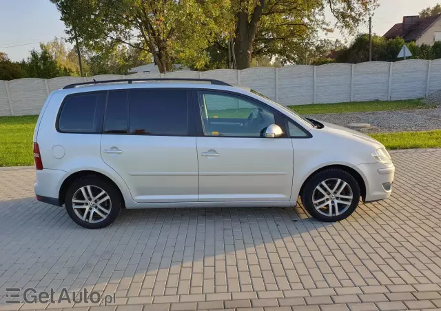 VOLKSWAGEN Touran Trendline