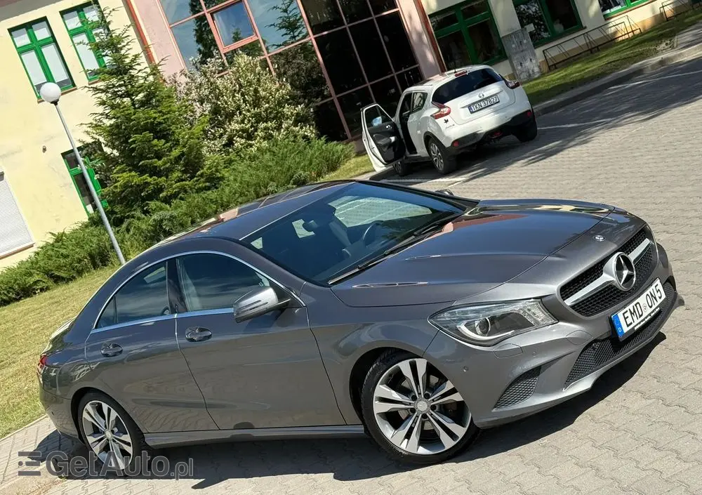 MERCEDES-BENZ CLA 180 BlueEffICIENCY Edition