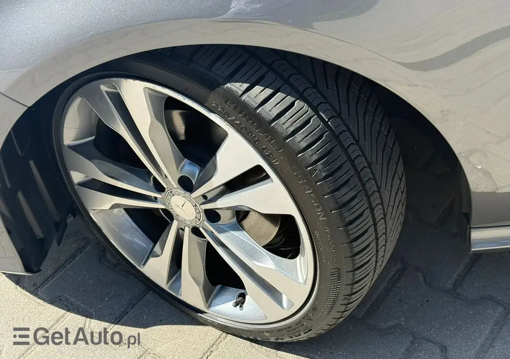 MERCEDES-BENZ CLA 180 BlueEffICIENCY Edition