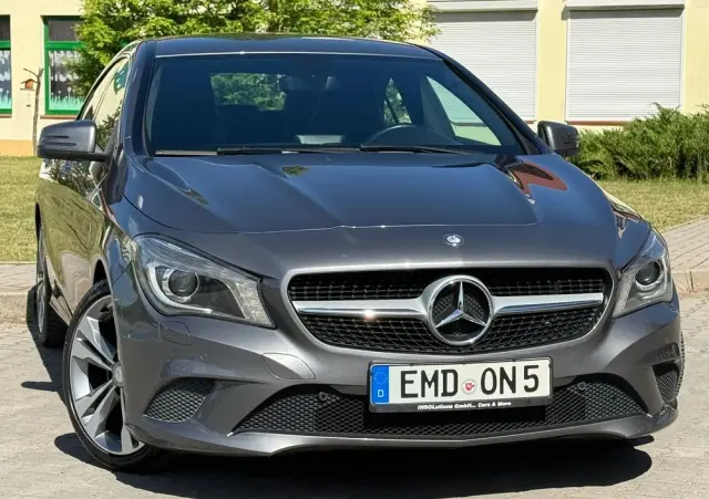 MERCEDES-BENZ CLA 180 BlueEffICIENCY Edition