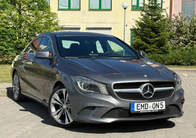 MERCEDES-BENZ CLA 180 BlueEffICIENCY Edition
