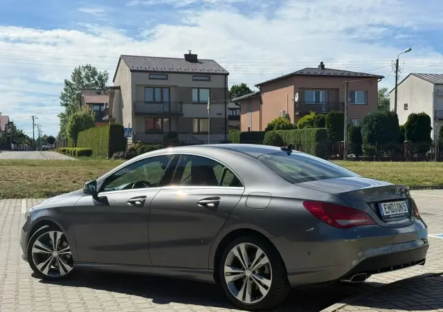 MERCEDES-BENZ CLA 180 BlueEffICIENCY Edition