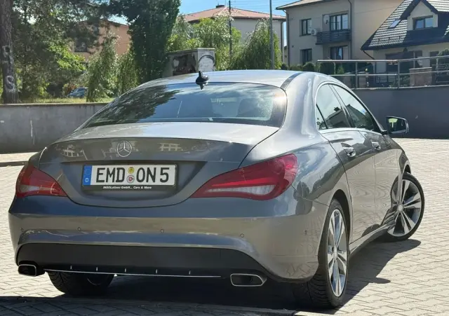 MERCEDES-BENZ CLA 180 BlueEffICIENCY Edition