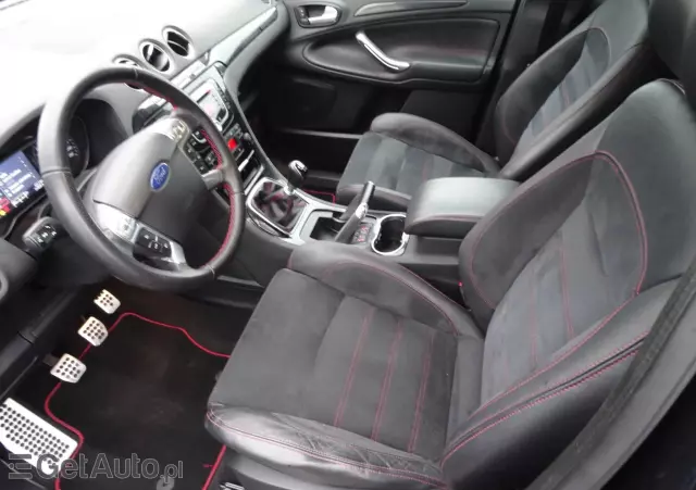 FORD S-Max 2.0 T Titanium