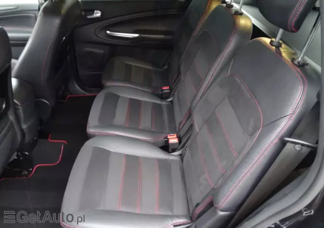 FORD S-Max 2.0 T Titanium