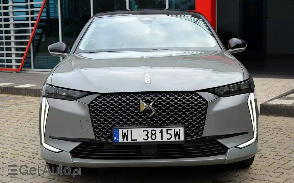 DS AUTOMOBILES DS 4 1.6 E-Tense Performance Line +