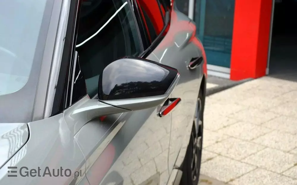 DS AUTOMOBILES DS 4 1.6 E-Tense Performance Line +