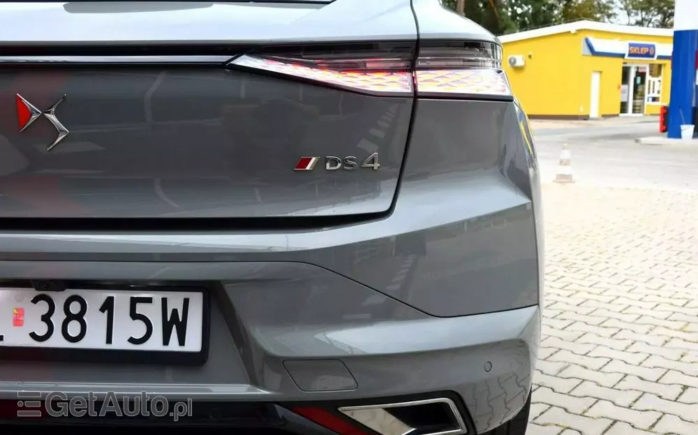 DS AUTOMOBILES DS 4 1.6 E-Tense Performance Line +