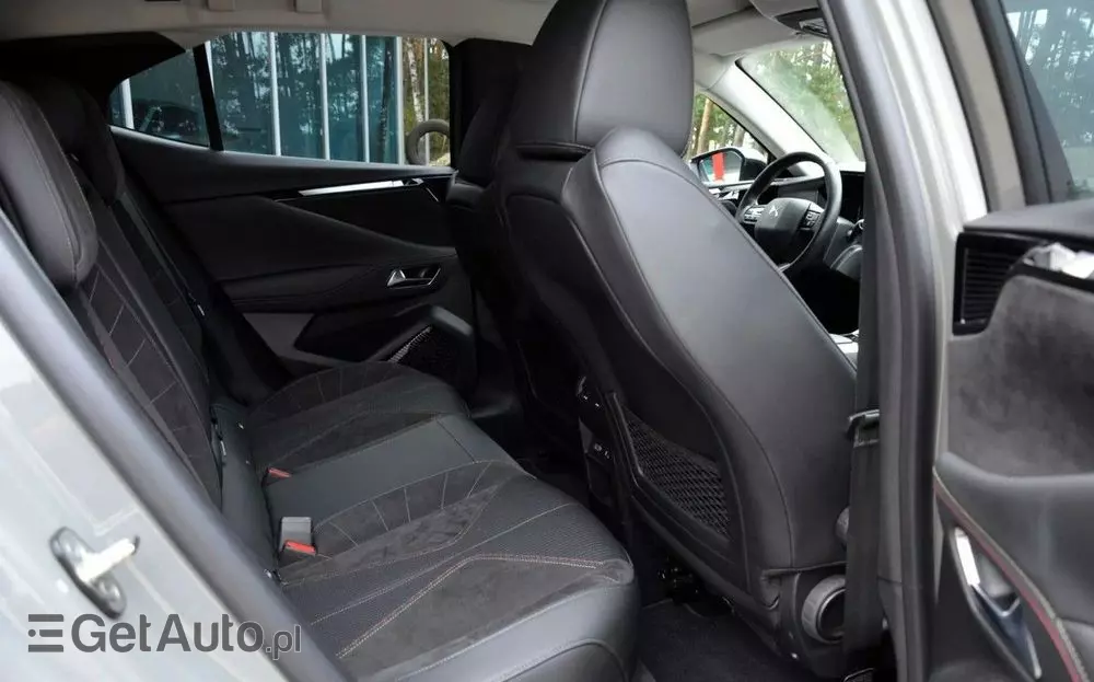 DS AUTOMOBILES DS 4 1.6 E-Tense Performance Line +