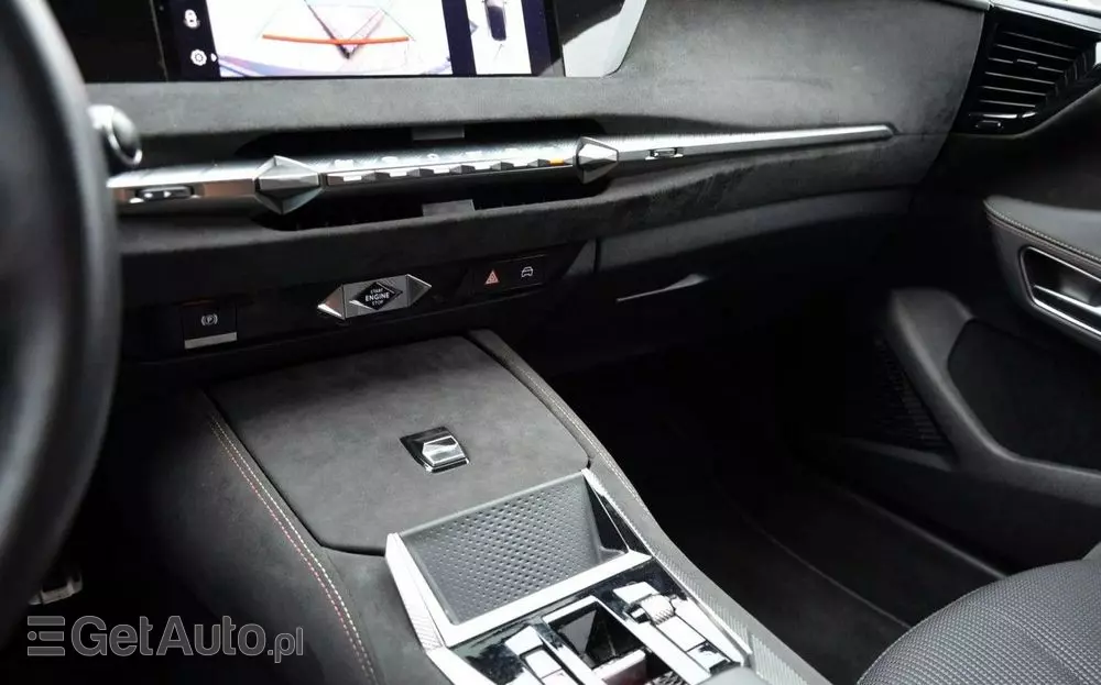 DS AUTOMOBILES DS 4 1.6 E-Tense Performance Line +