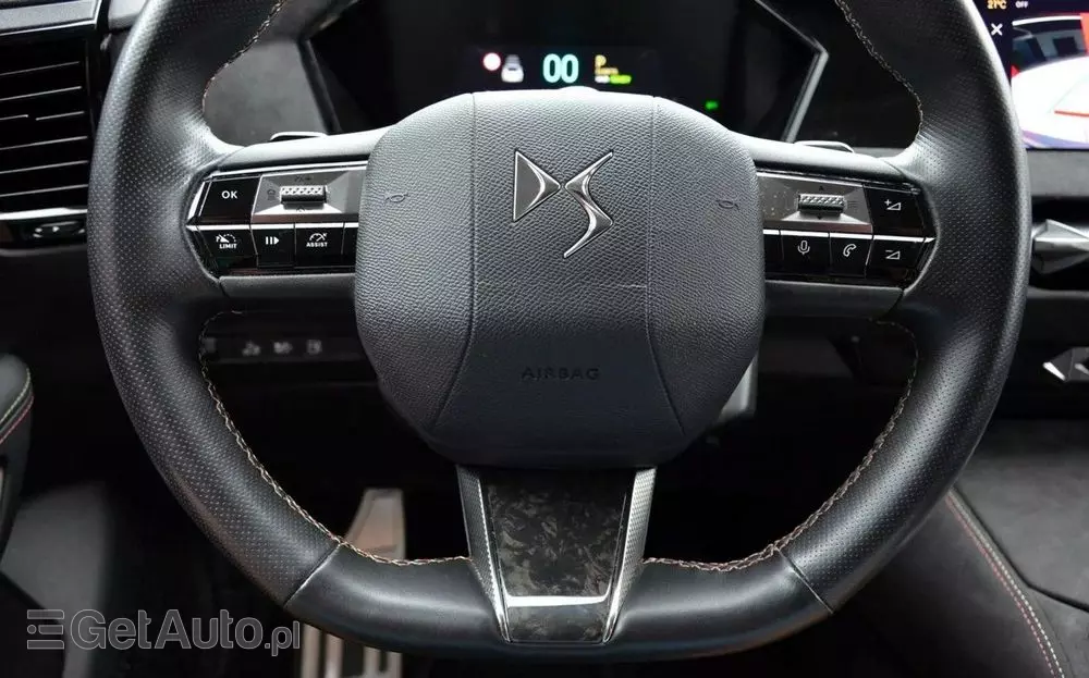 DS AUTOMOBILES DS 4 1.6 E-Tense Performance Line +