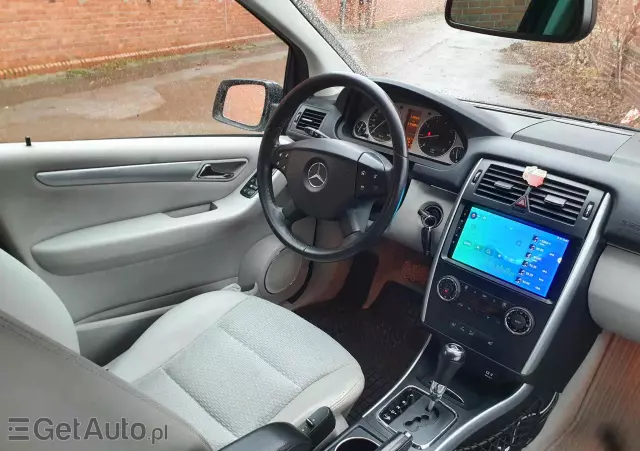 MERCEDES-BENZ Klasa B 