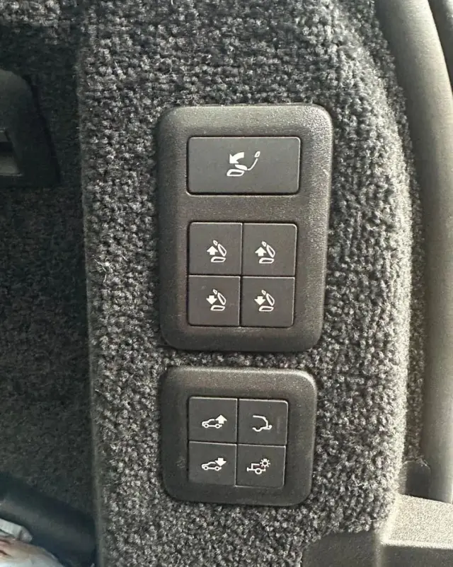 LAND ROVER Range Rover 3.0 I6 AB