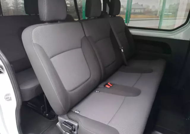 RENAULT Trafic ENERGY dCi 120 Grand Combi Life