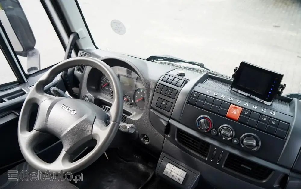 IVECO 180E25 / 4X2 / SKRZYNIOWY 7,5m + HDS HYVA HB150X MAX UDŹWIG 5 200KG / STEROWNIE RADIOWE  / ROTATOR / AUTOMAT 