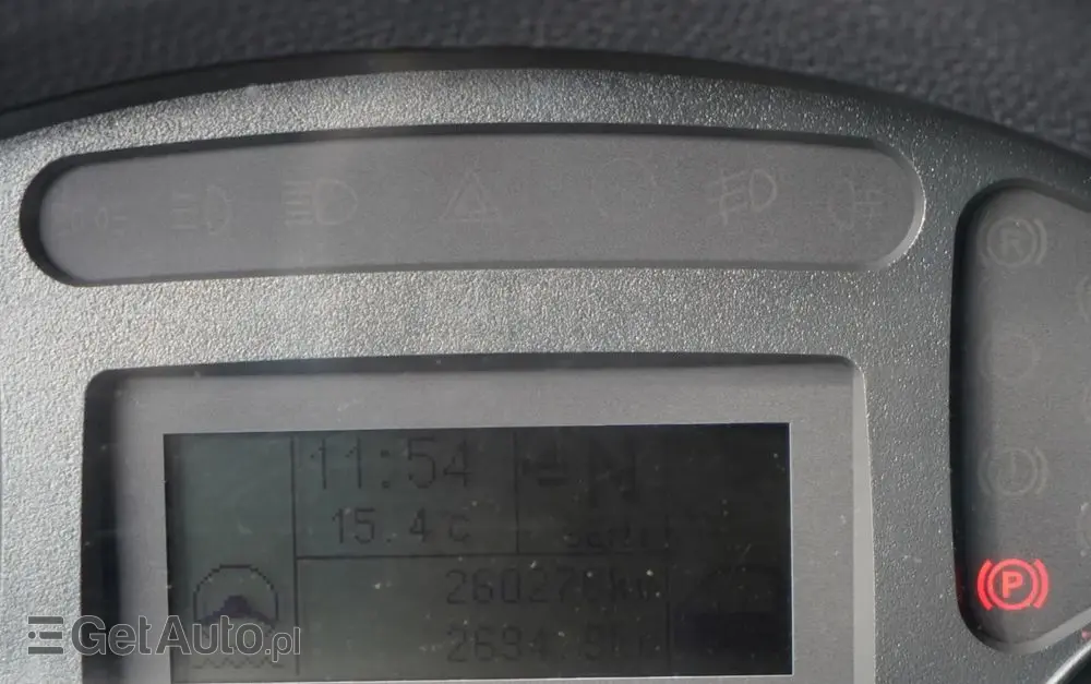 IVECO 180E25 / 4X2 / SKRZYNIOWY 7,5m + HDS HYVA HB150X MAX UDŹWIG 5 200KG / STEROWNIE RADIOWE  / ROTATOR / AUTOMAT 