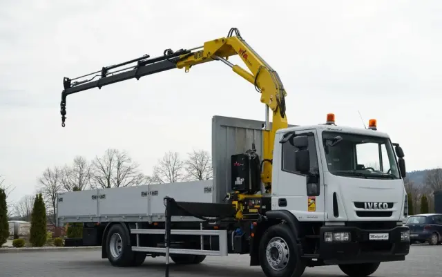 IVECO 180E25 / 4X2 / SKRZYNIOWY 7,5m + HDS HYVA HB150X MAX UDŹWIG 5 200KG / STEROWNIE RADIOWE  / ROTATOR / AUTOMAT 