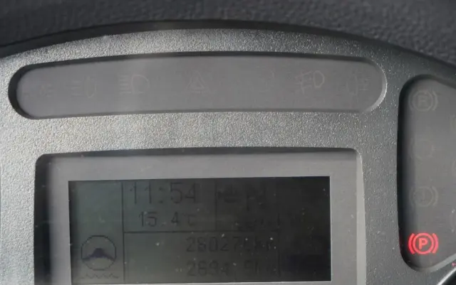 IVECO 180E25 / 4X2 / SKRZYNIOWY 7,5m + HDS HYVA HB150X MAX UDŹWIG 5 200KG / STEROWNIE RADIOWE  / ROTATOR / AUTOMAT 