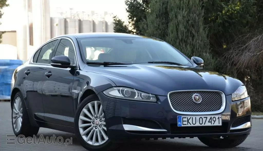 JAGUAR Xf 