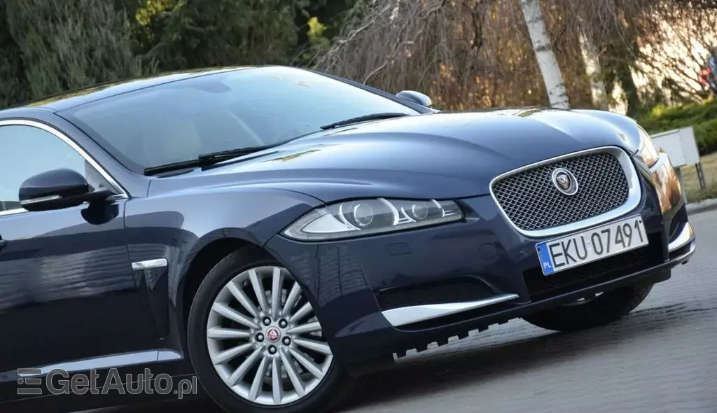 JAGUAR Xf 