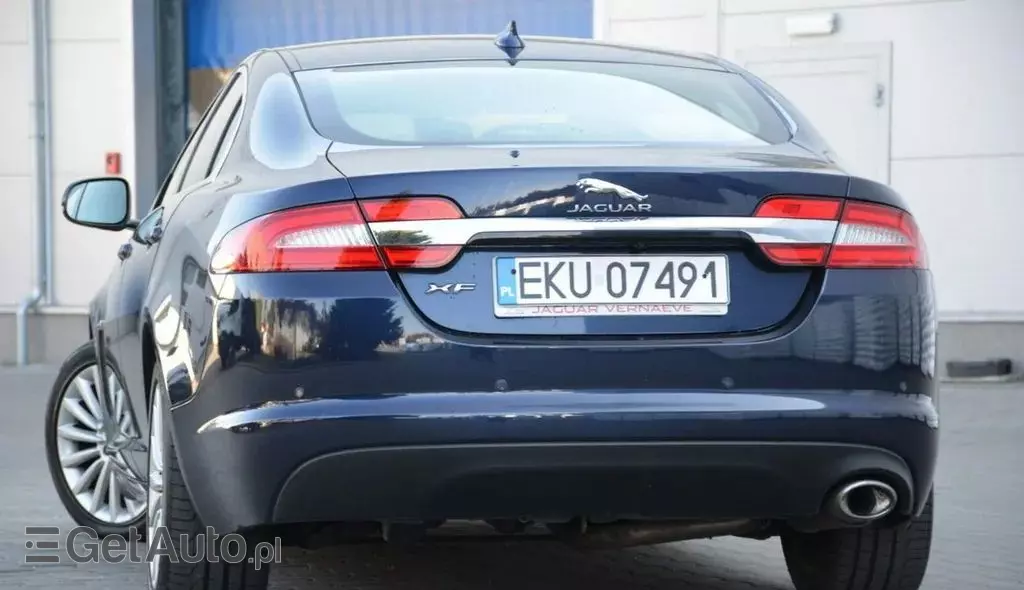 JAGUAR Xf 