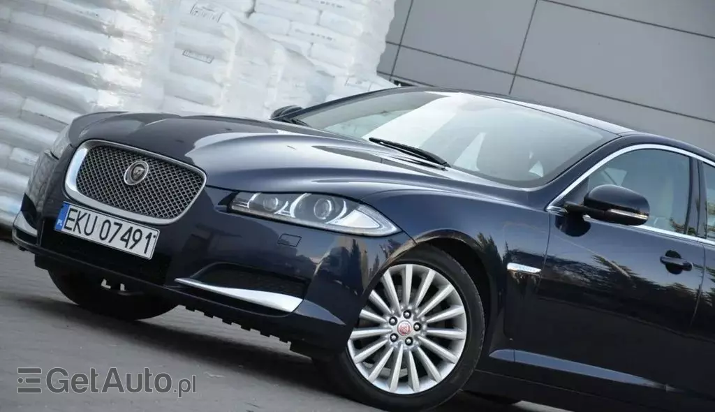 JAGUAR Xf 