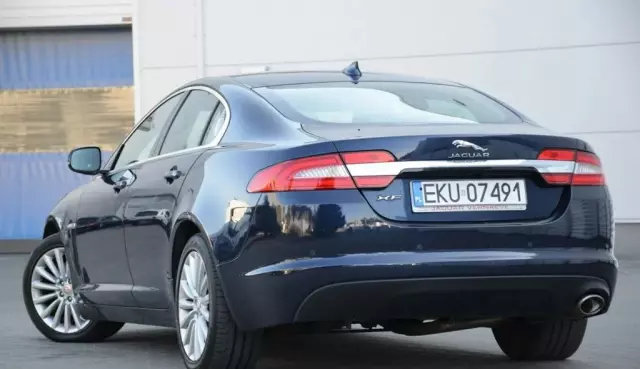 JAGUAR Xf 