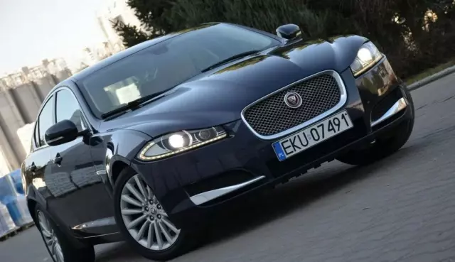 JAGUAR Xf 