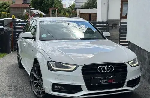 AUDI A4 