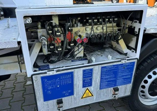 MERCEDES-BENZ Sprinter Zwyżka Podnośnik Koszowy PALFINGER P280 B UDT 