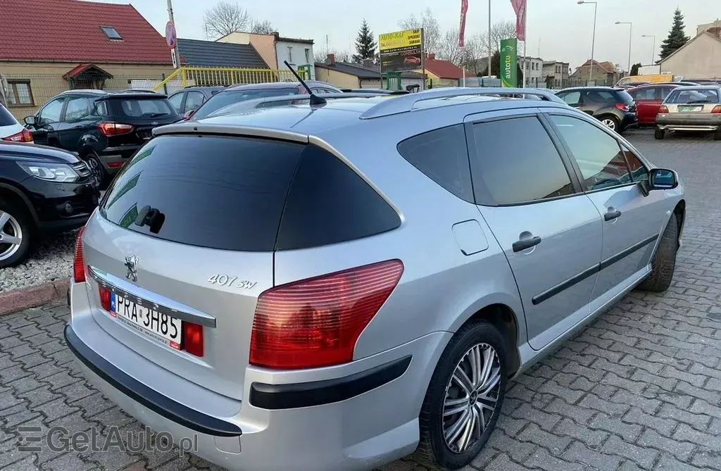 PEUGEOT 407 