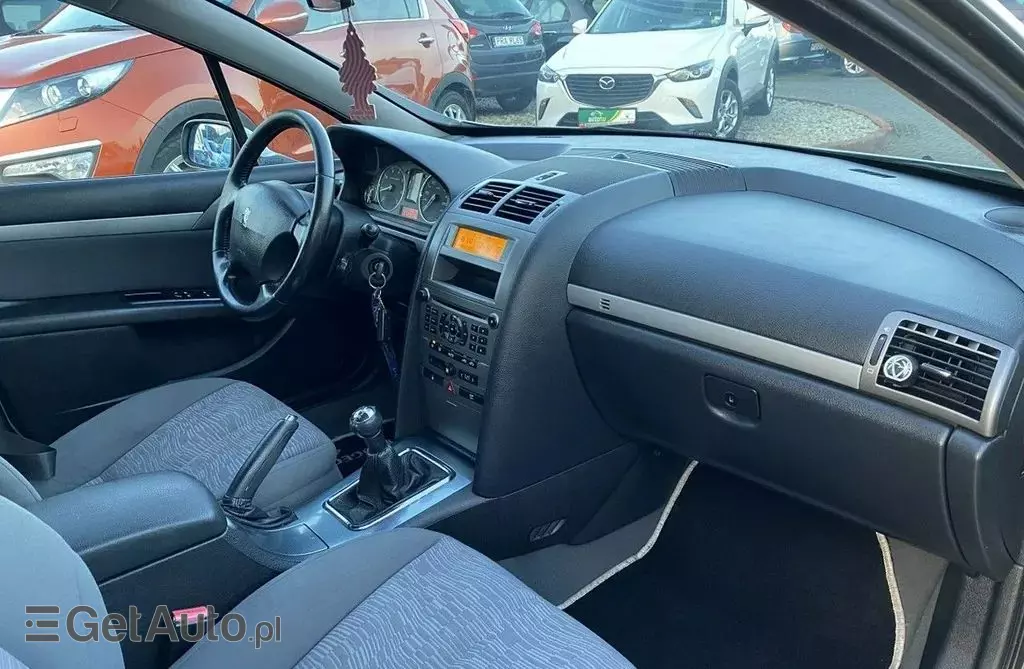 PEUGEOT 407 