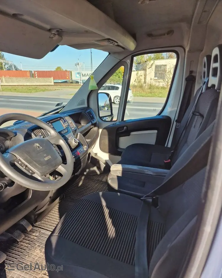 PEUGEOT BOXER 