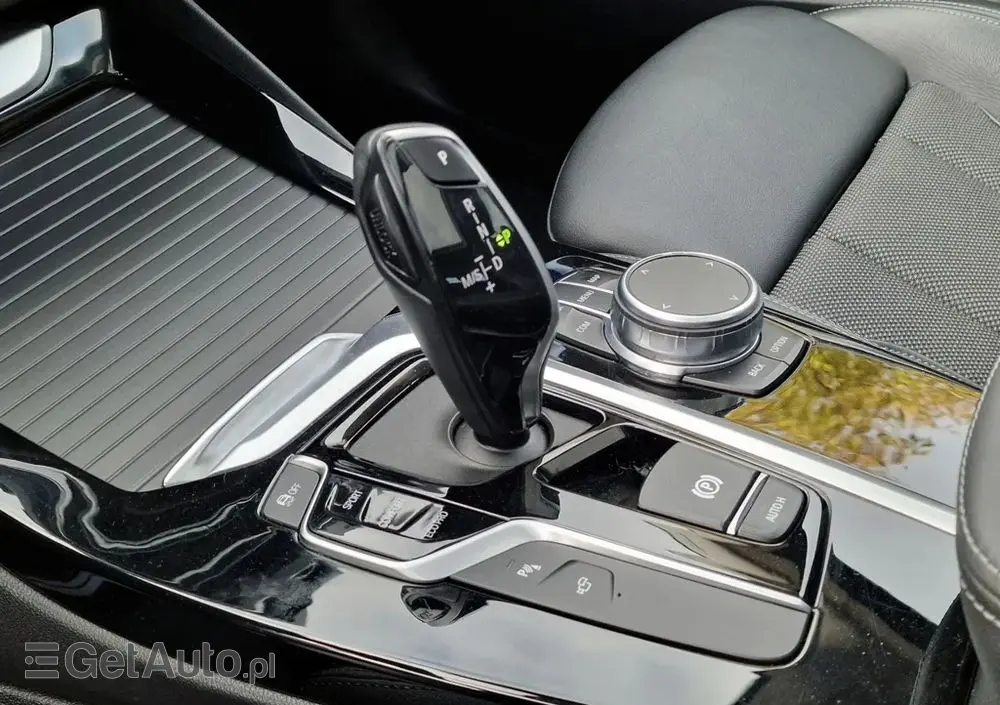 BMW X3 SDrive18d Business Edition sport